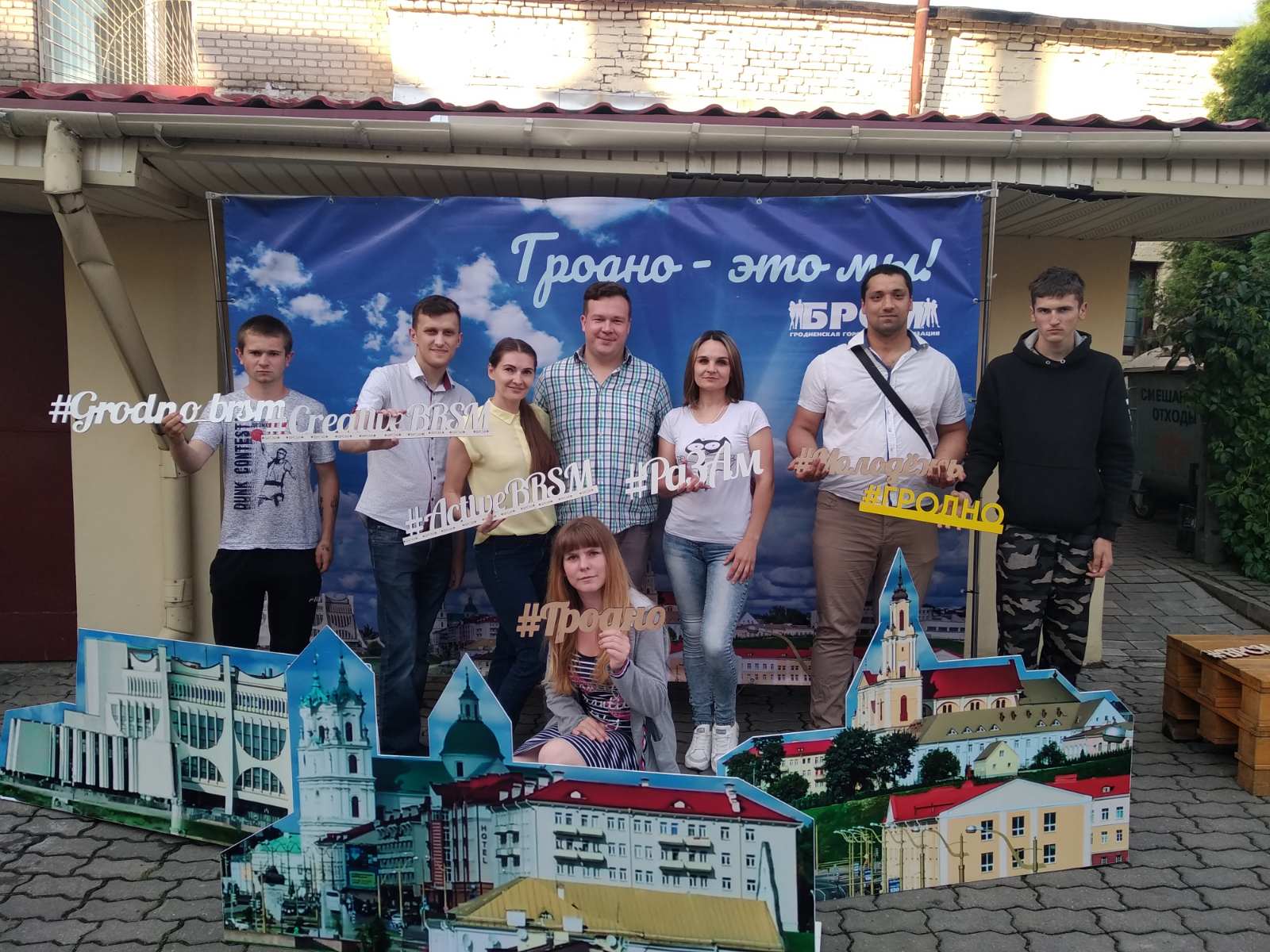 IMG-1d560140d6b475db5afeb9a79dd0cd69-V