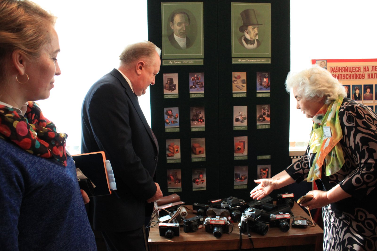 IMG-2eab20aba657cb87cd109155c93cd3c1-V