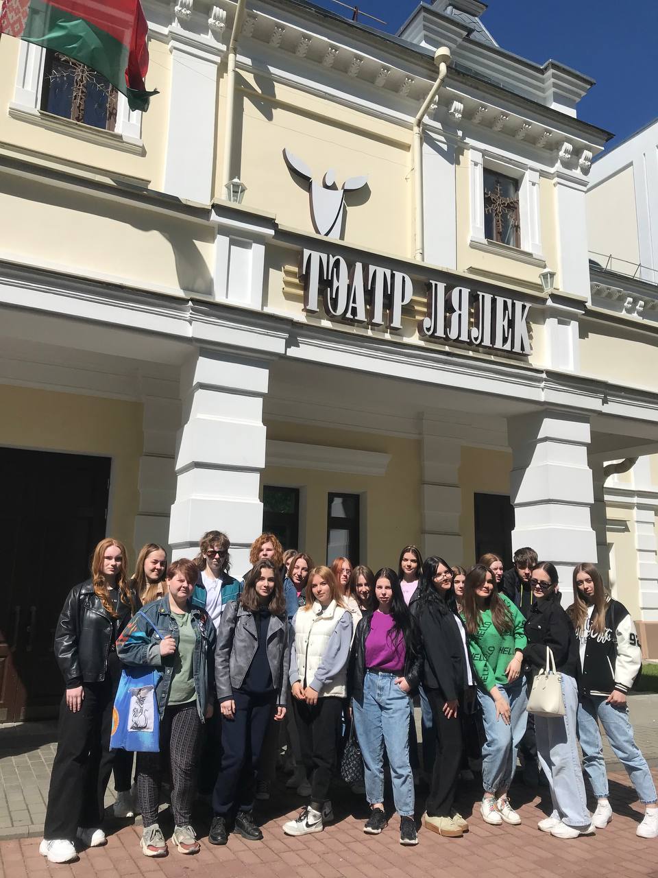 IMG-4d95189d9aacd374cfcb0254c7488482-V