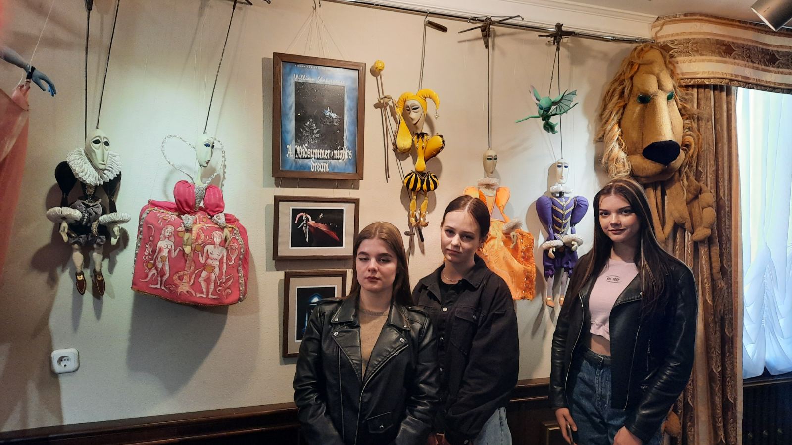 IMG-f917b28430190210bf02dfdac3ef5135-V