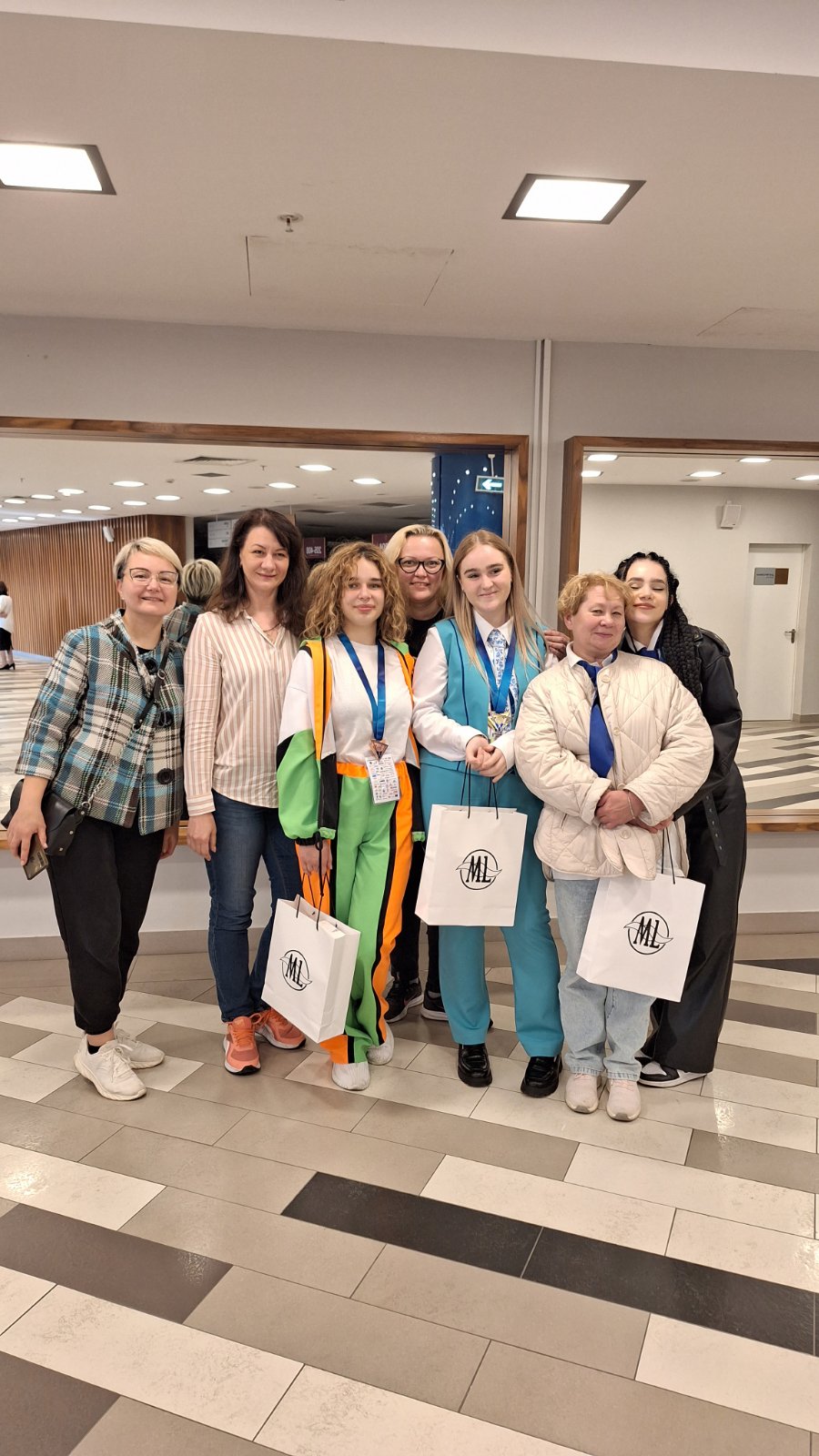 IMG-01a250e40dc997d98f551fbff31b6d9e-V