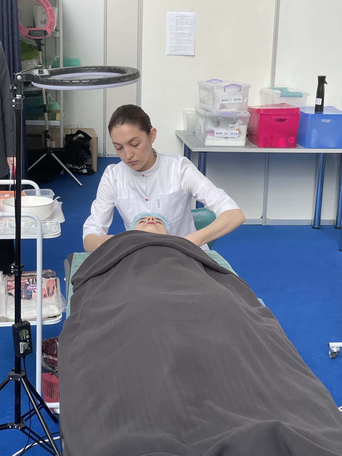 IMG-1b7656c678c4eb240cf7ca817db082ce-V