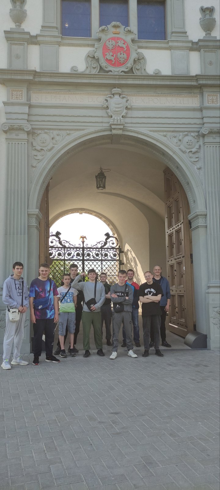 IMG-095061f48a01160ff7d1ad346e4b954f-V