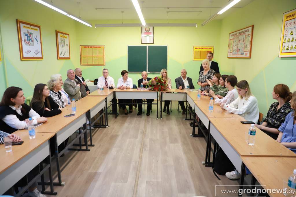 spcfu535b12ctw2owyasbfzth5snrnsk